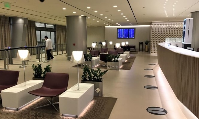 Qatar Airport Arrivals Lounge